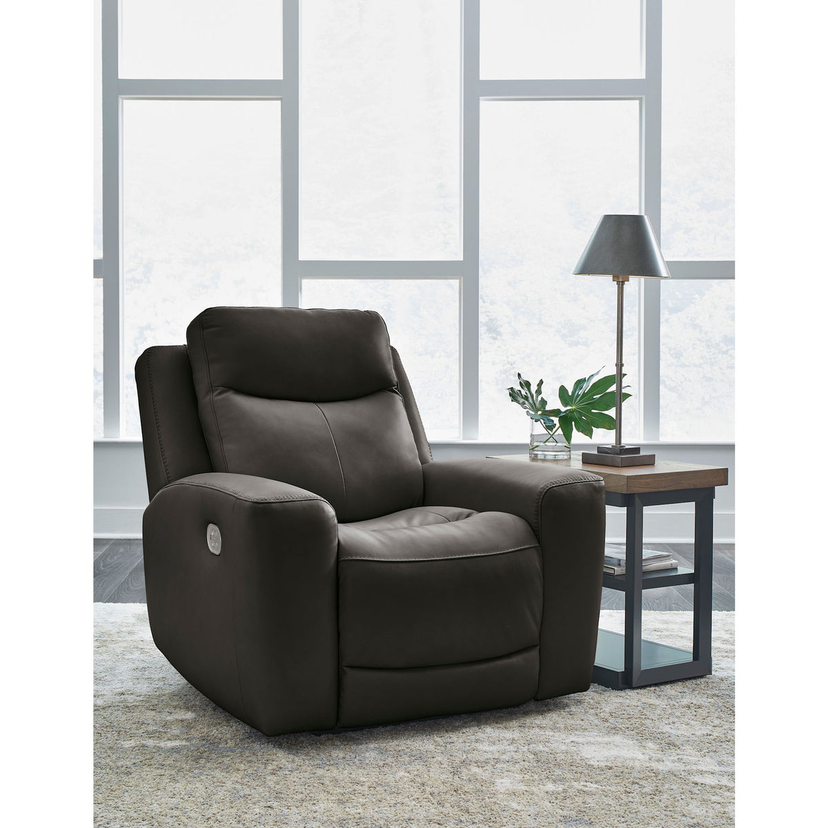 Mindanao Power Recliner with Adjustable Headrest | Ashley Canada