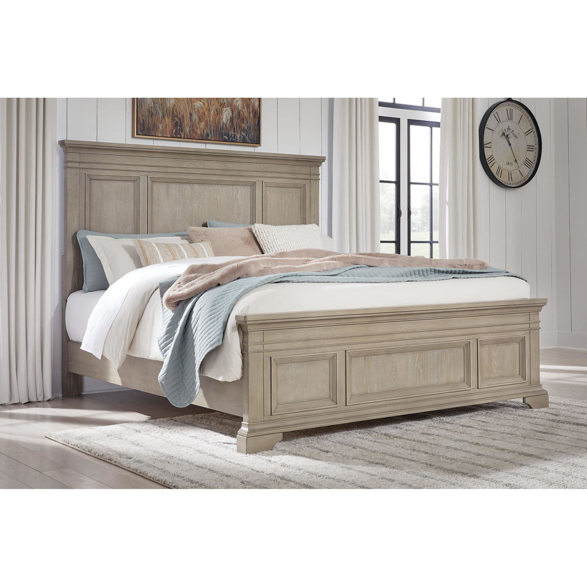 Vallardia-Exclusive King Panel Bed | Ashley Canada