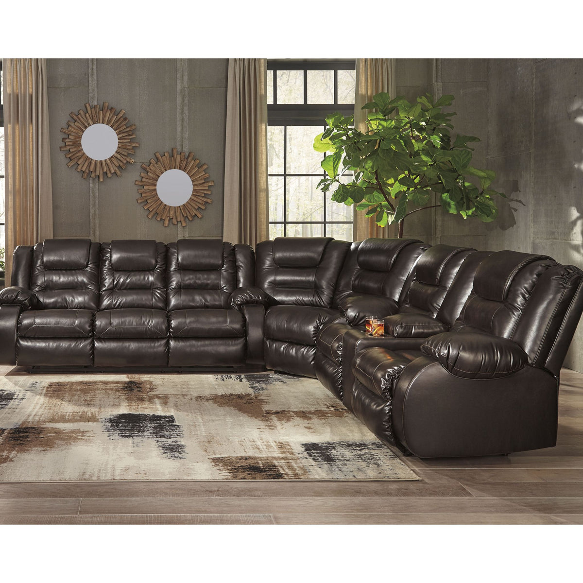 Vacherie reclining store sectional