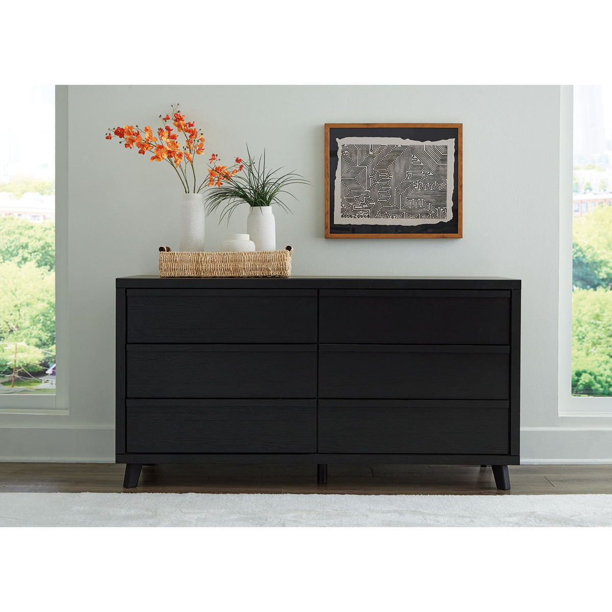 Danziar Dresser | Ashley Canada