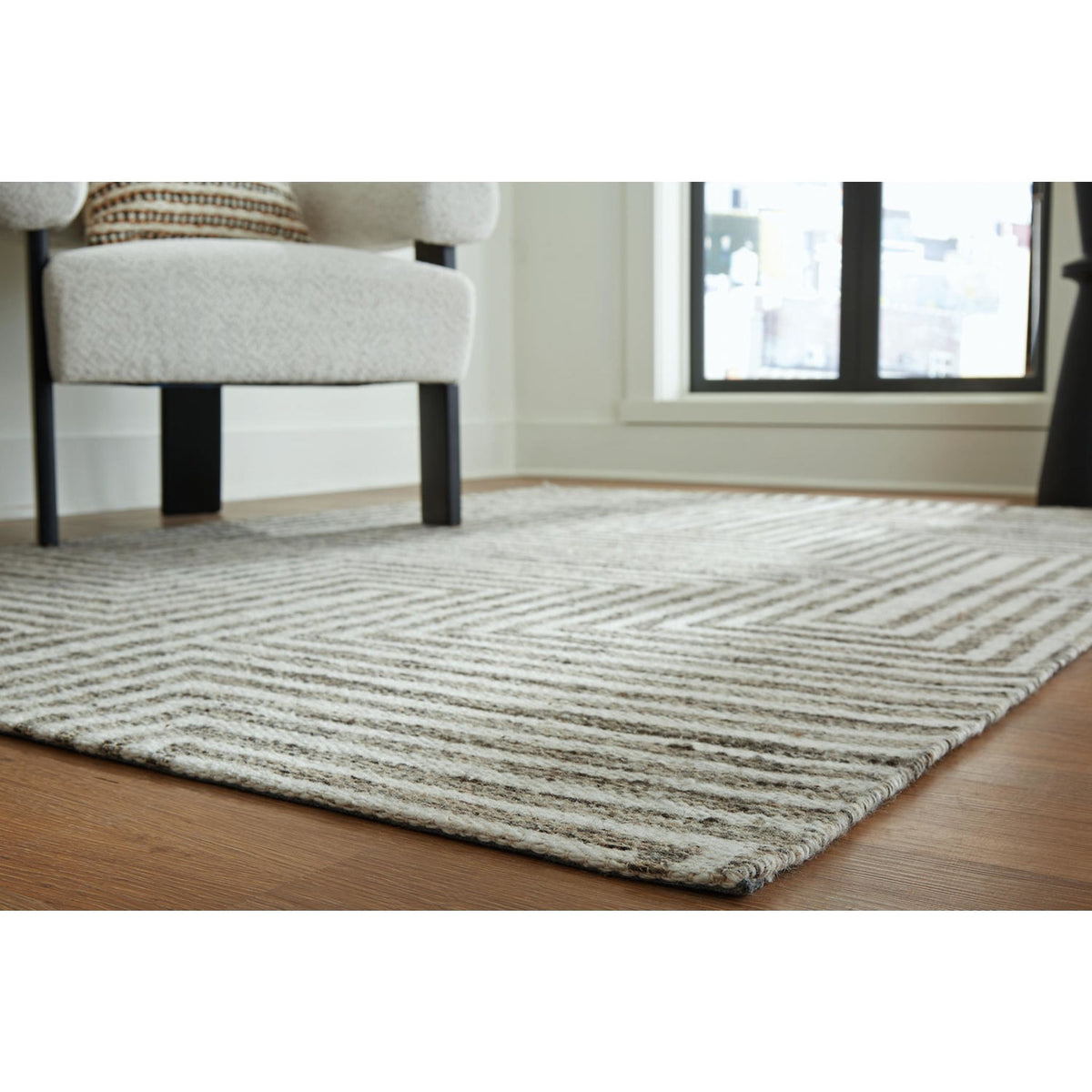 Jossen Area Rug| Ashley Canada