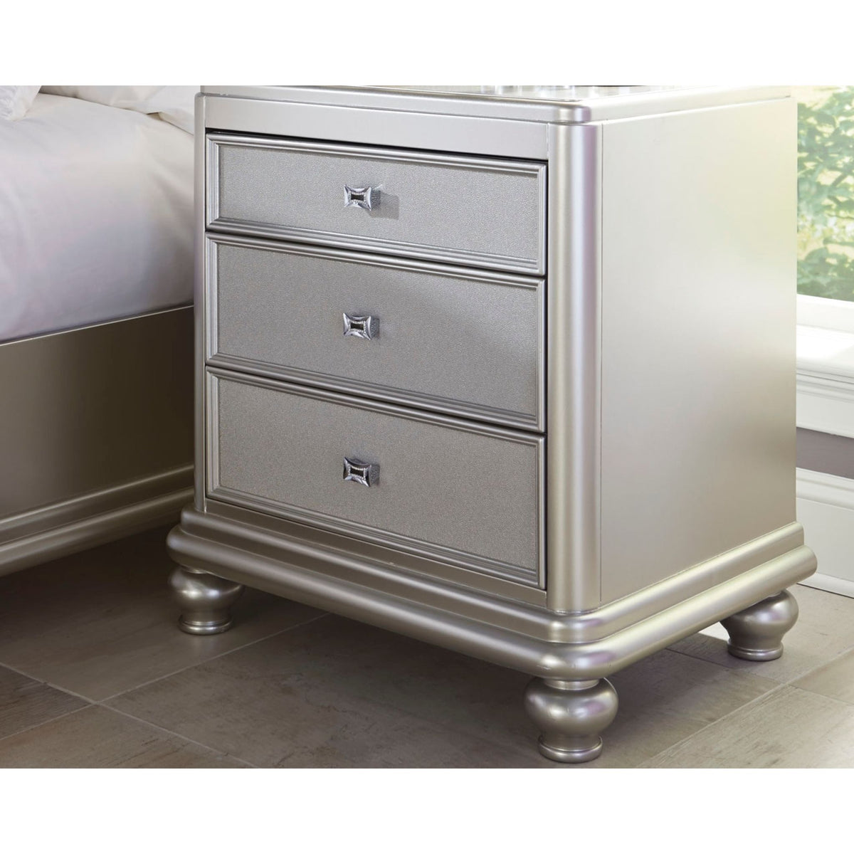 Coralayne Three Drawer Nightstand | Ashley Canada