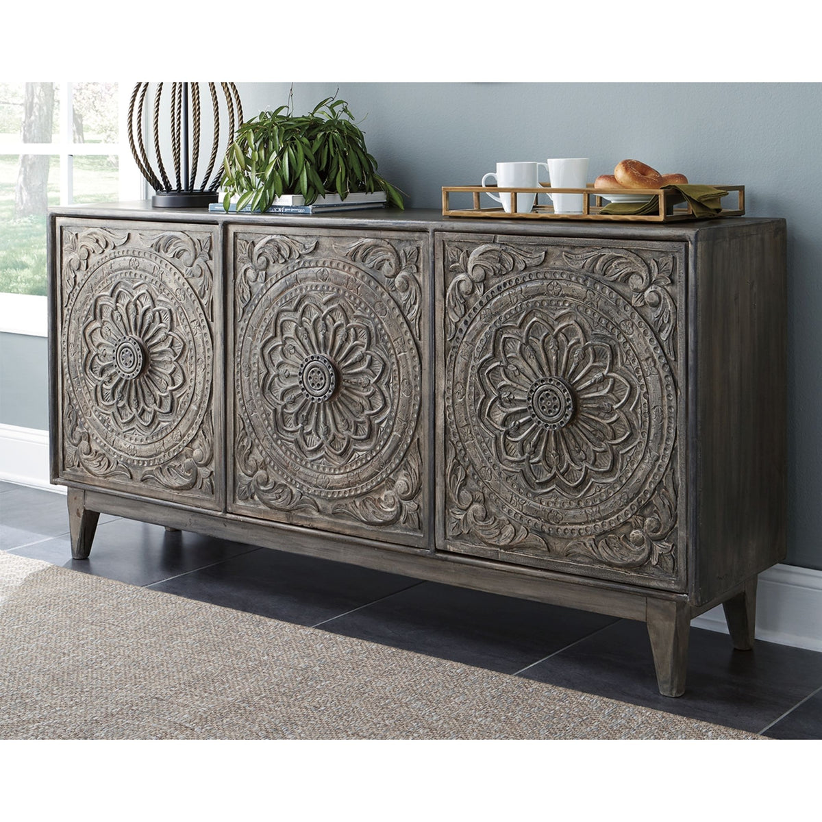 Fair Ridge Console | Ashley Canada